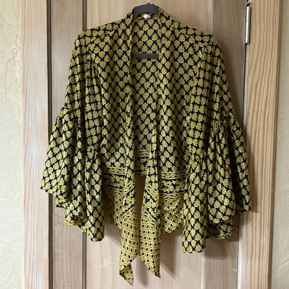 Tie front scarf wrap